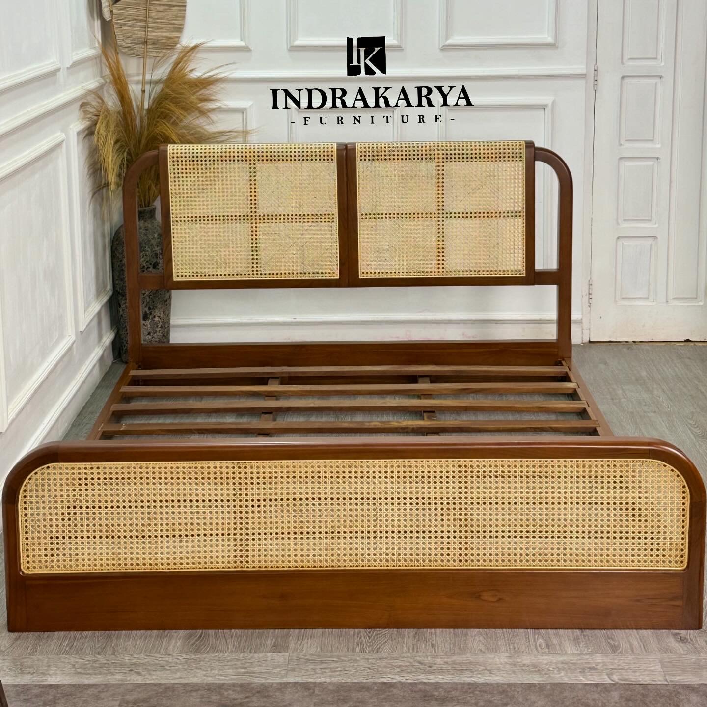 Aurora Rattan Platform Bed 3
