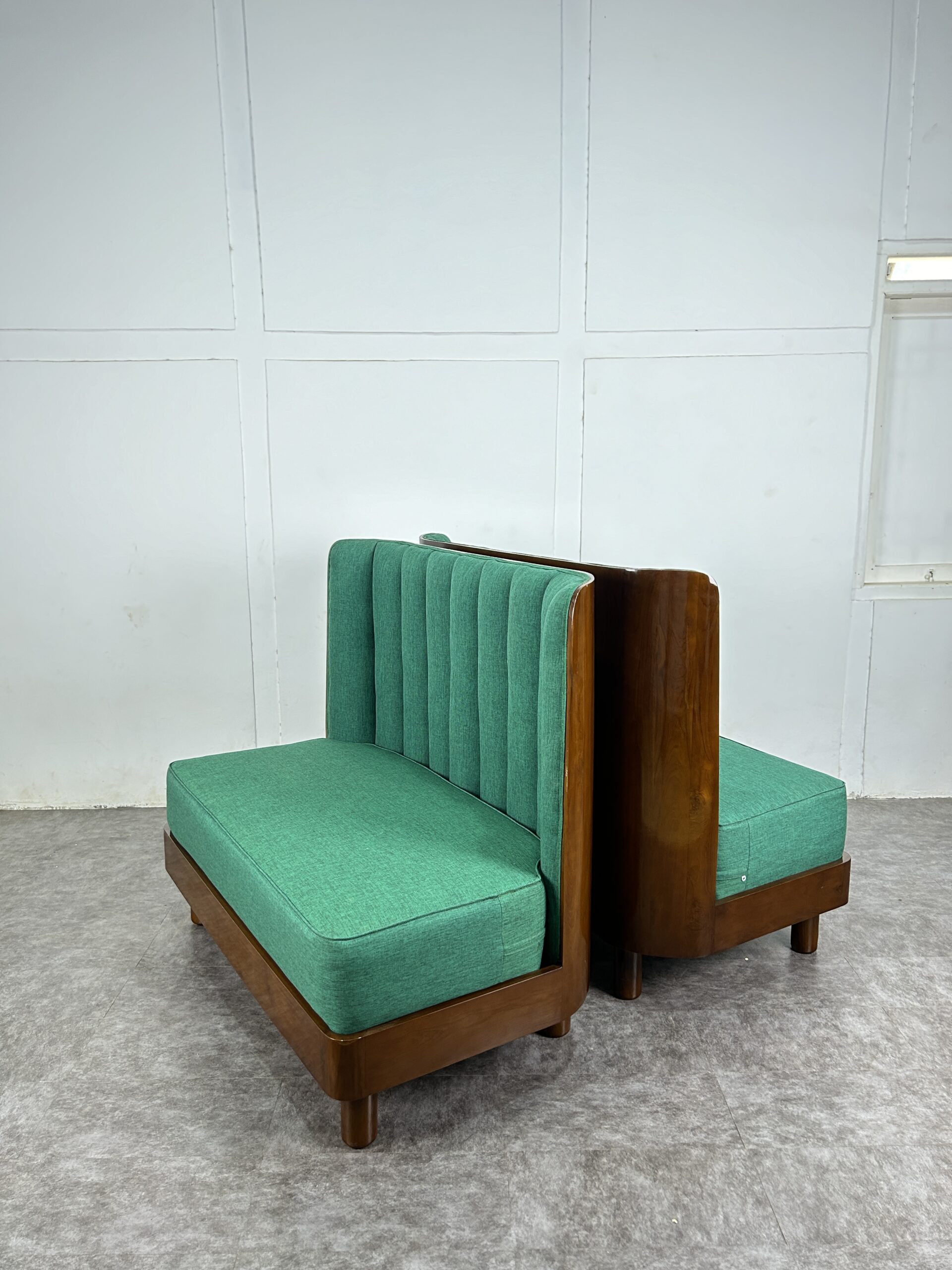 Drisna Modern Bench 4