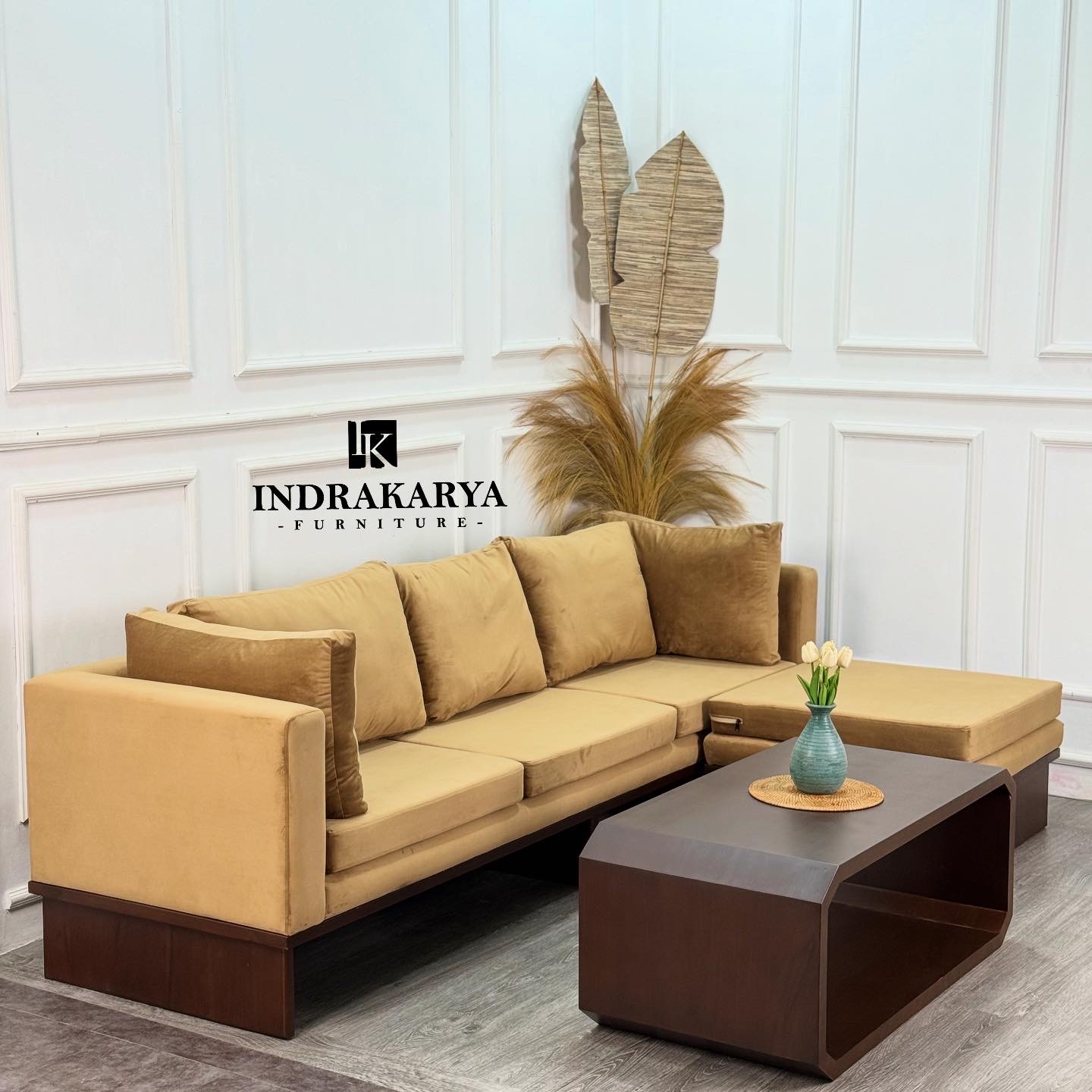 Indrayana Living Sofa