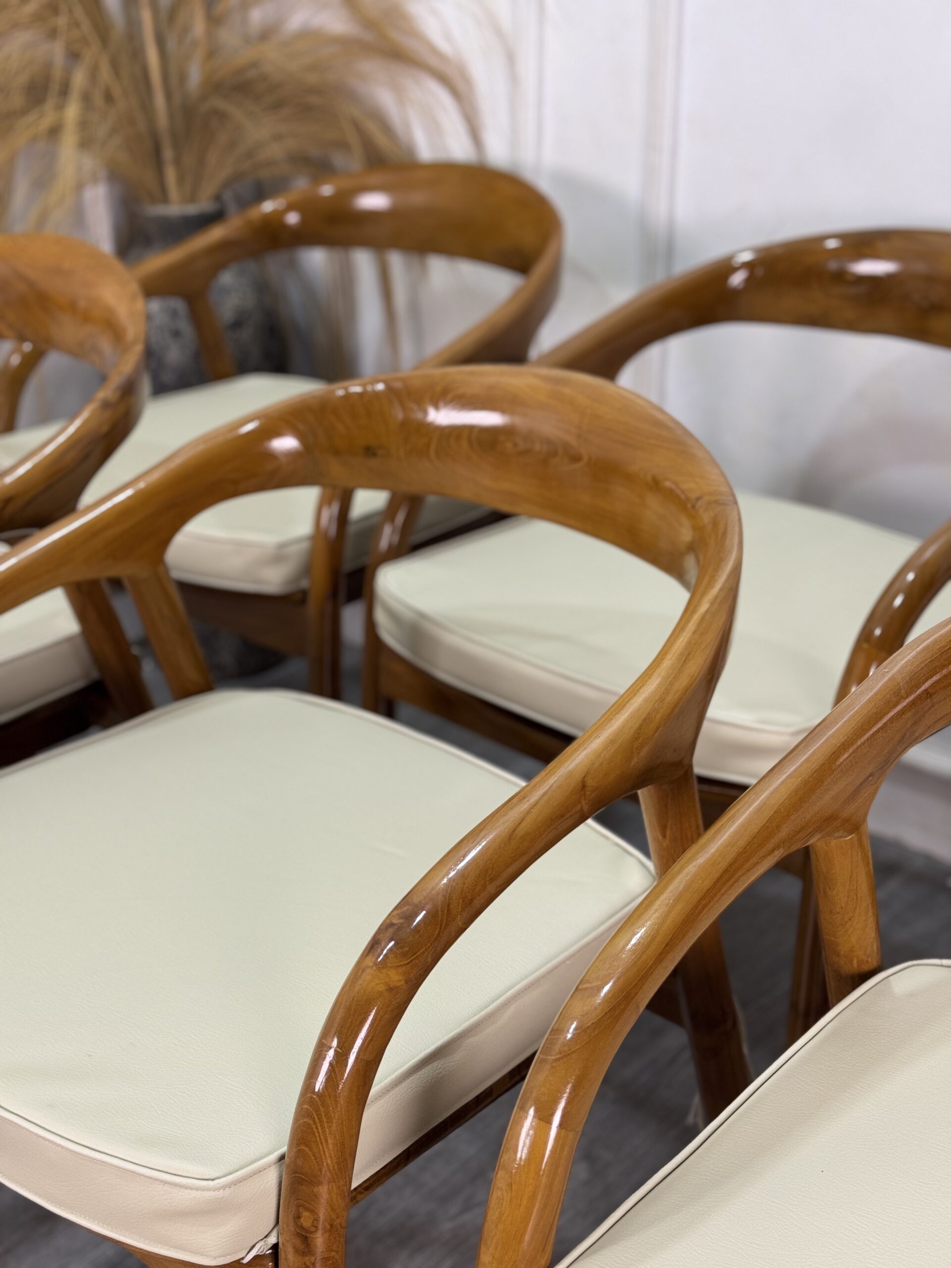 Pinshome Teak Chair 3
