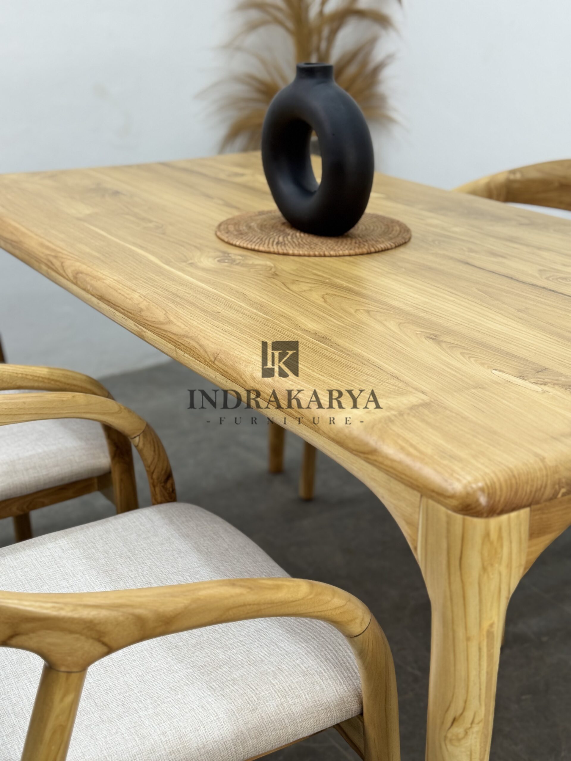 Pinshome Teak Dining Table 4