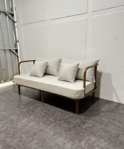 Rengganis Modern Bench 4