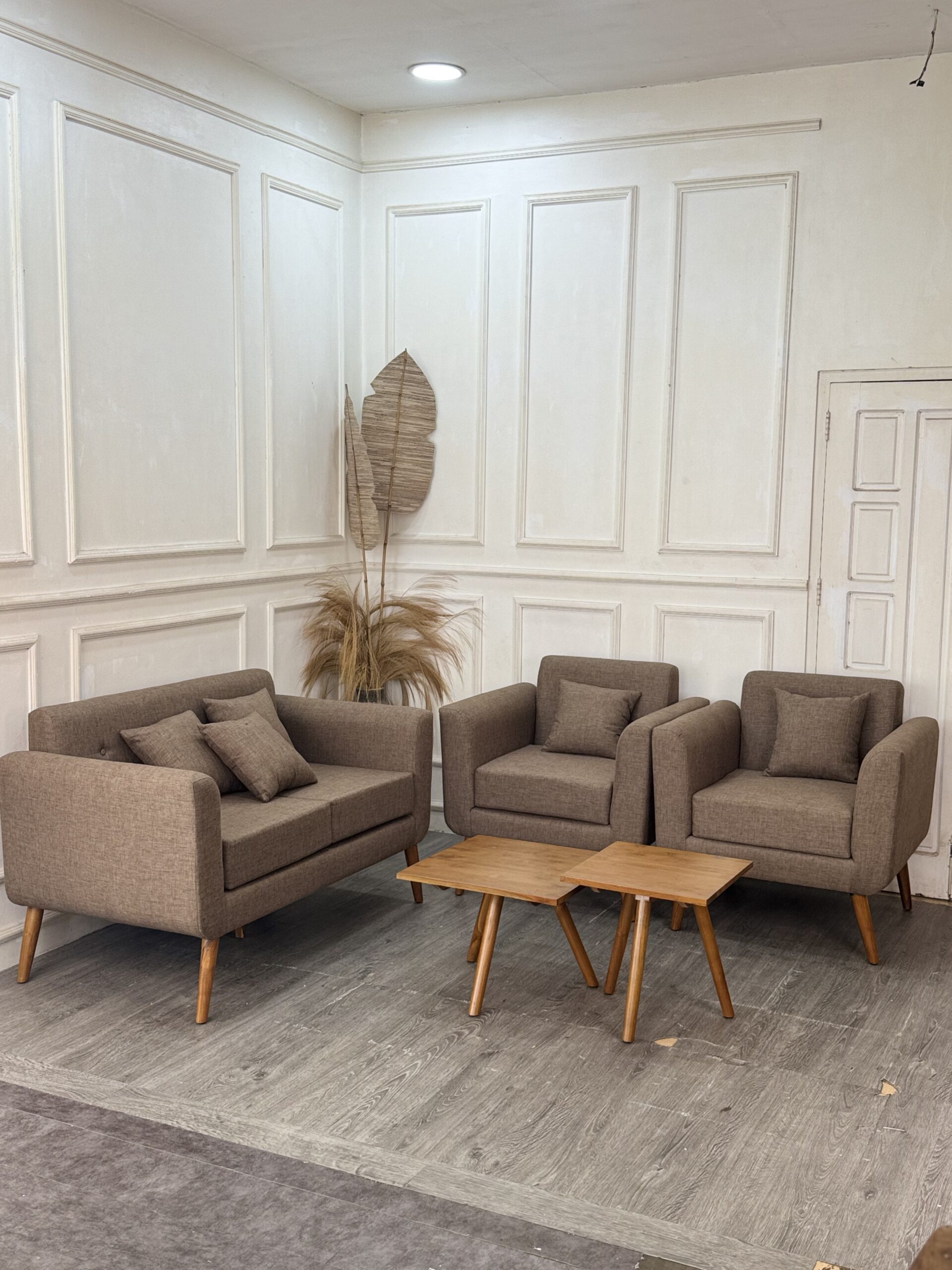 Retro Modern Living Sofa
