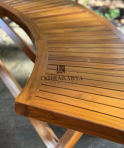 Round Patio Table with Umbrella Port 3