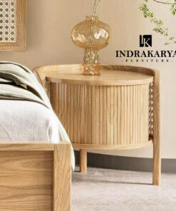 Suerte Cane Side Table 3