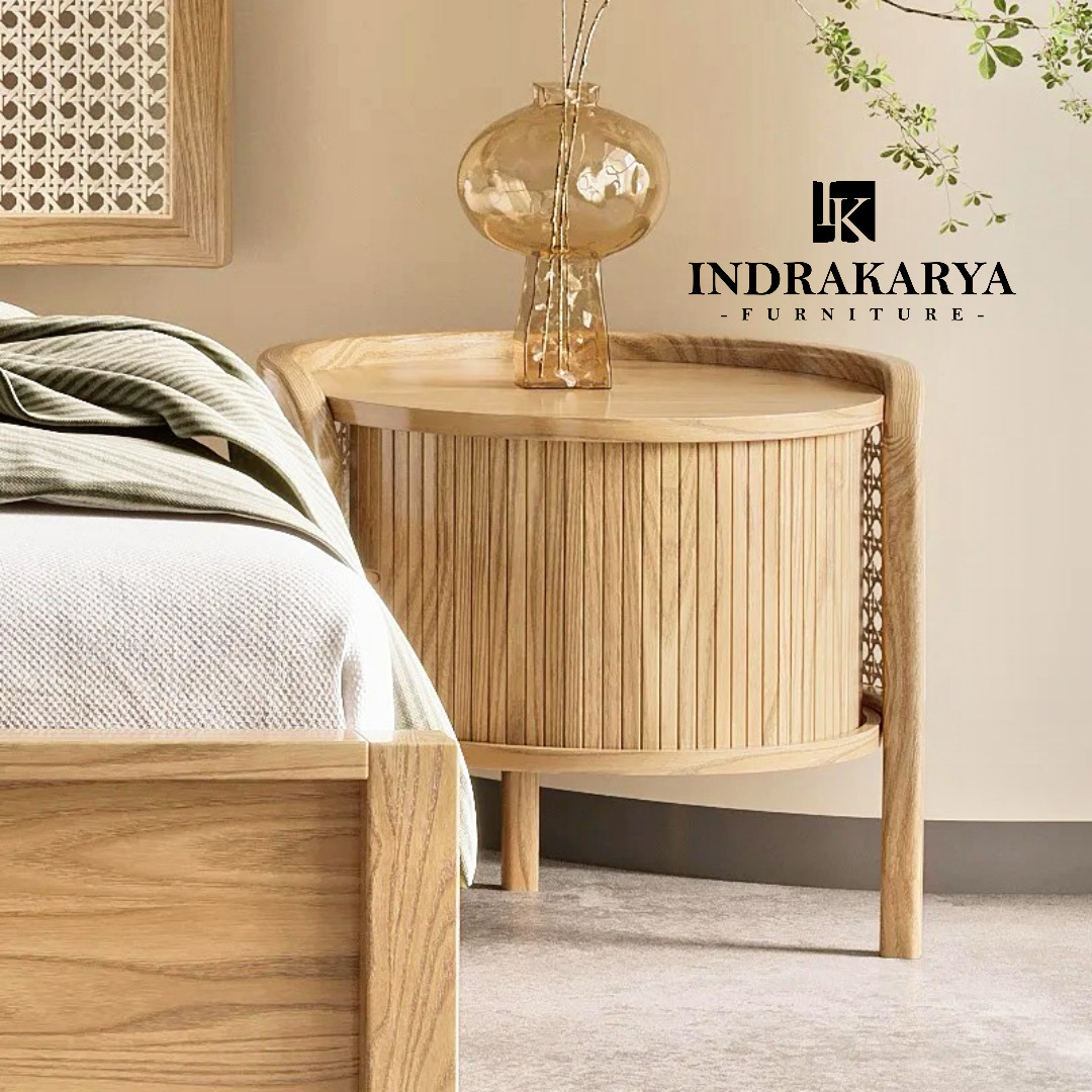 Suerte Cane Side Table 3