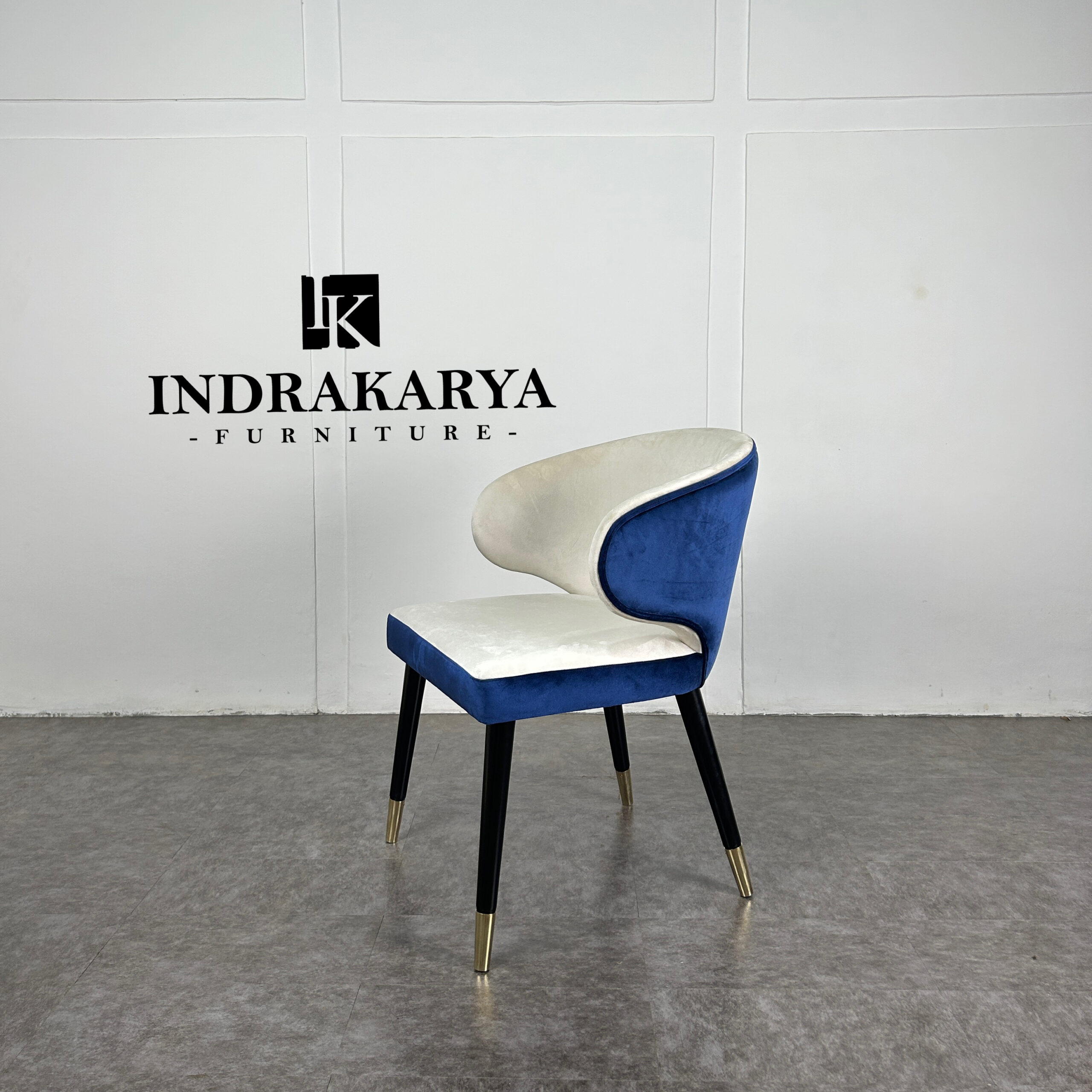 Veloura shell chair 3